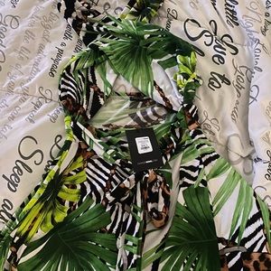 Fashion nova romper size small. Brand new